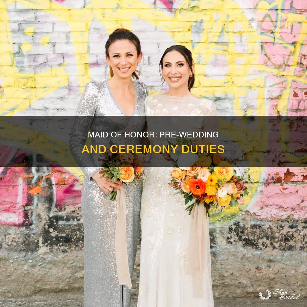 what is a maid of honor at a wedding