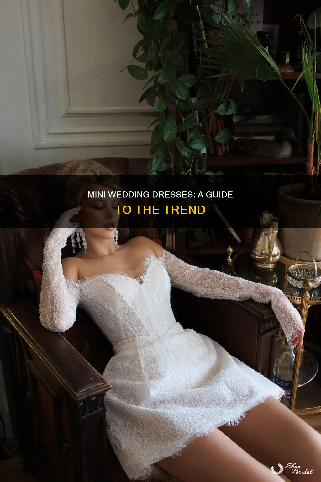 what is a mini wedding dress