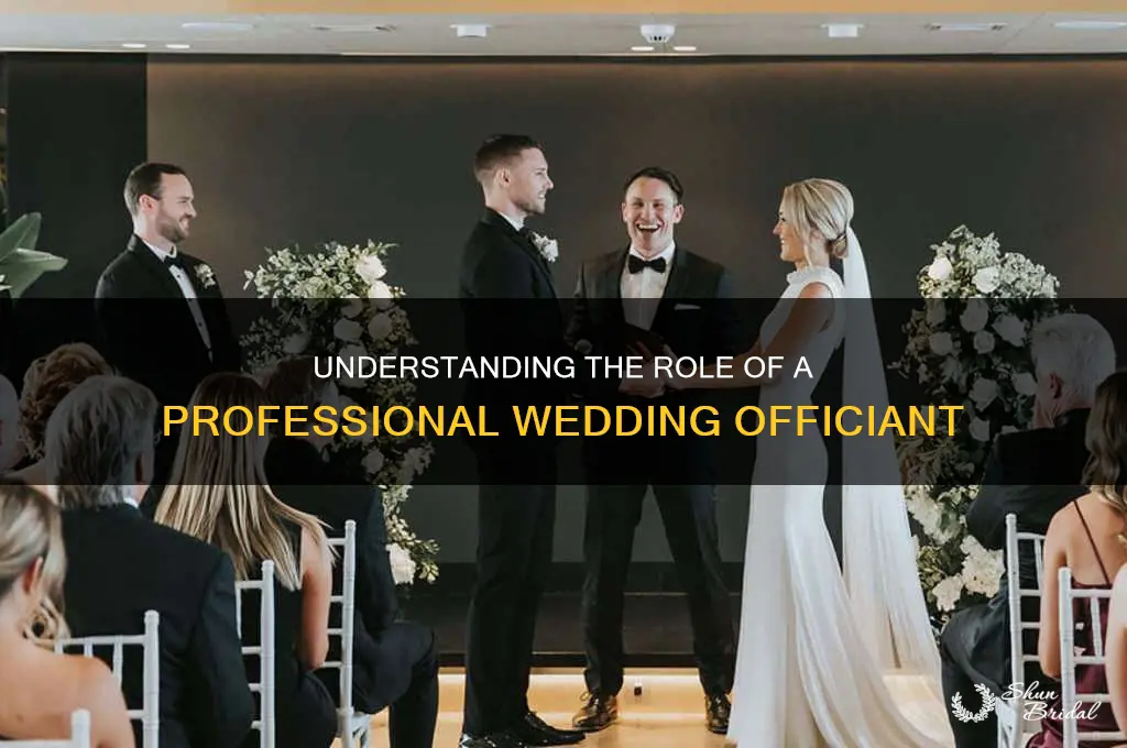 what is a professional wedding officiant