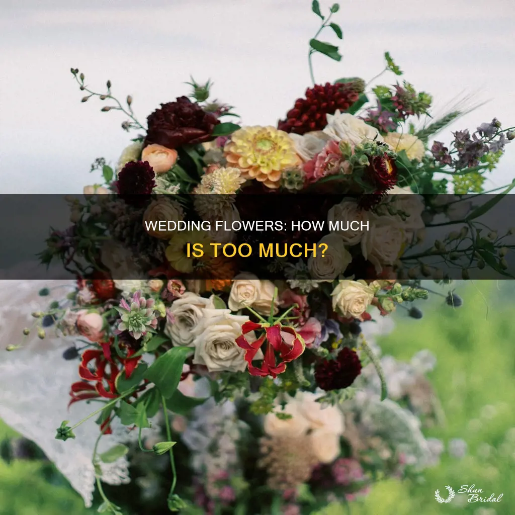 what is a reasonable amount for wedding flowers