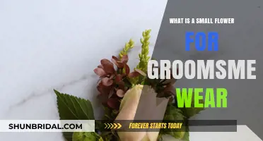 Elegant Small Flower Boutonnières for Groomsmen: A Stylish Guide
