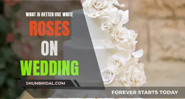White Roses: A Wedding Classic