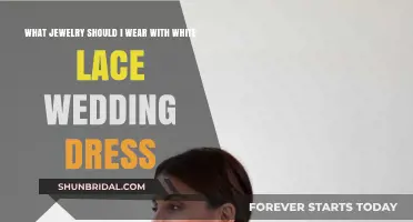Choosing Jewelry to Complement Your White Lace Wedding Dress