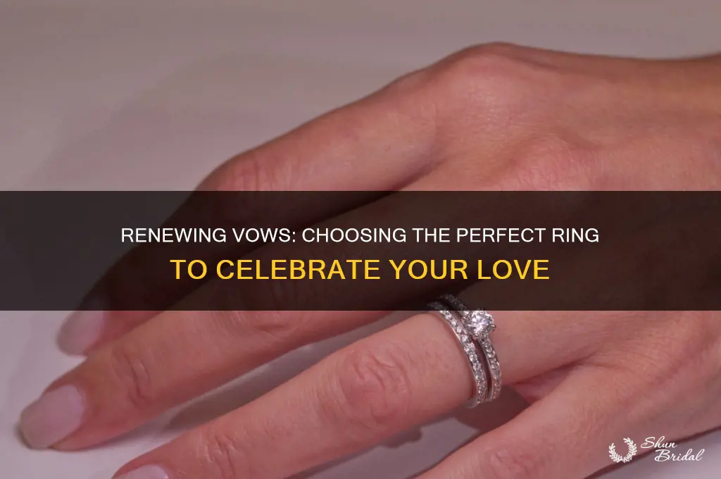 what kind of ring for renewing vows
