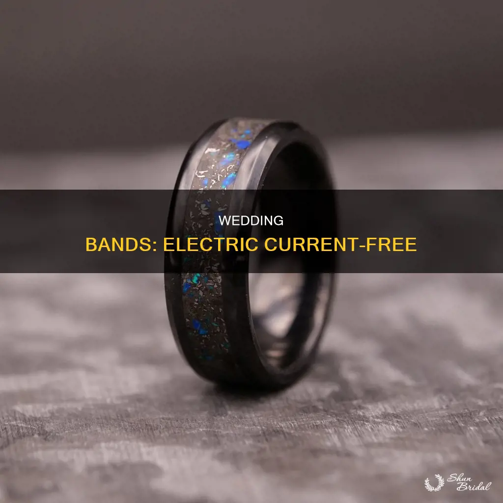 what kind of wedding band don