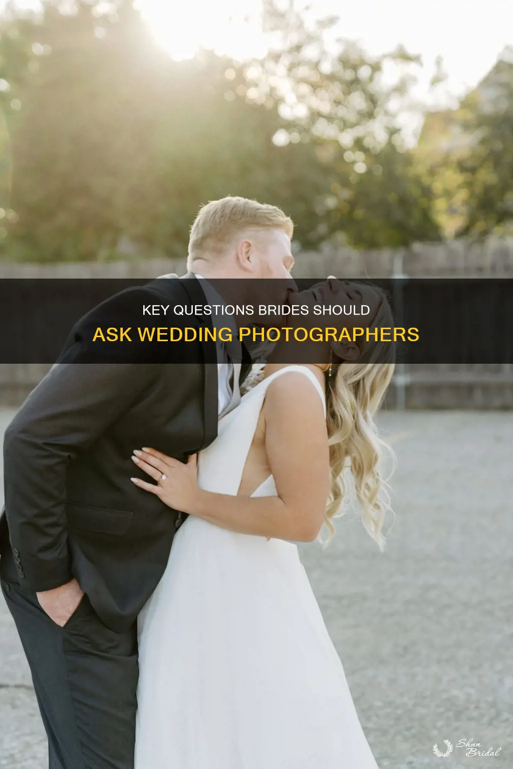 what should bride ask for wedding photographer