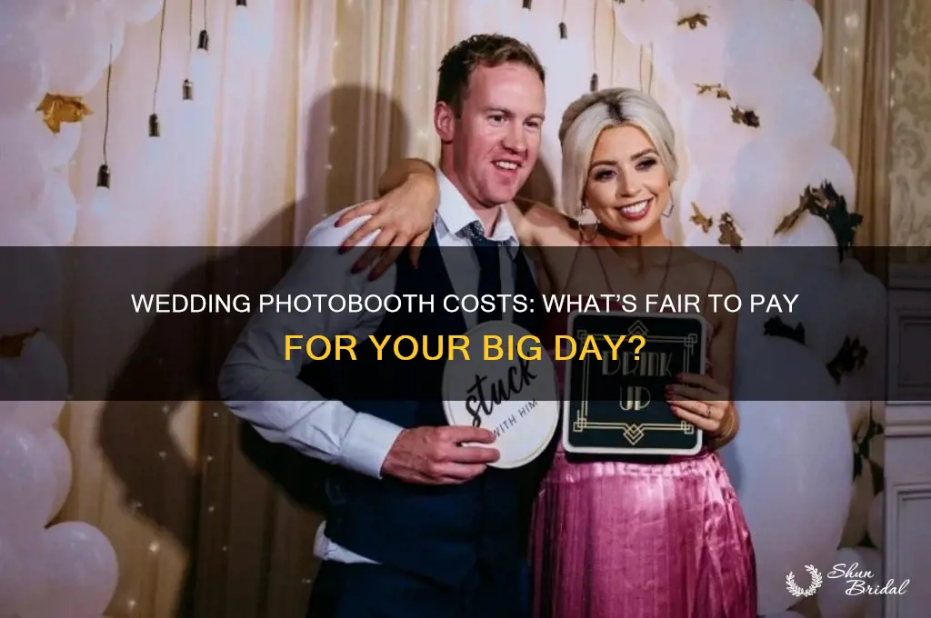 what should I pay for a photobooth at my wedding