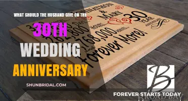 Celebrating 30 Years: Thoughtful 30th Anniversary Gifts for Your Husband