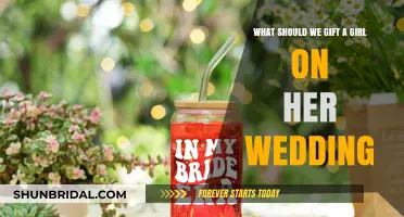 Perfect Wedding Gifts for Her: Thoughtful Ideas to Celebrate the Bride