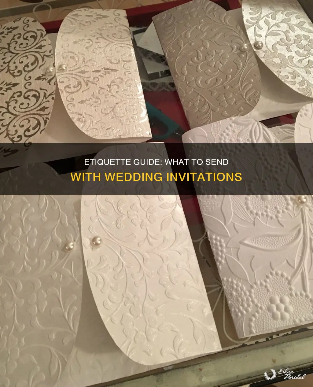 what should you zend with your wedding invites