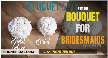 Bridesmaids' Bouquet Size: How Big or Small Should It Be?