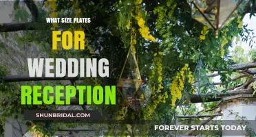 Choosing the Right Plate Size for Your Wedding Reception