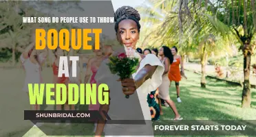 The Best Bouquet Toss Songs for Your Wedding
