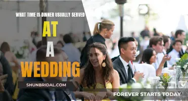 Dinner Time at Weddings: When to Expect the Feast