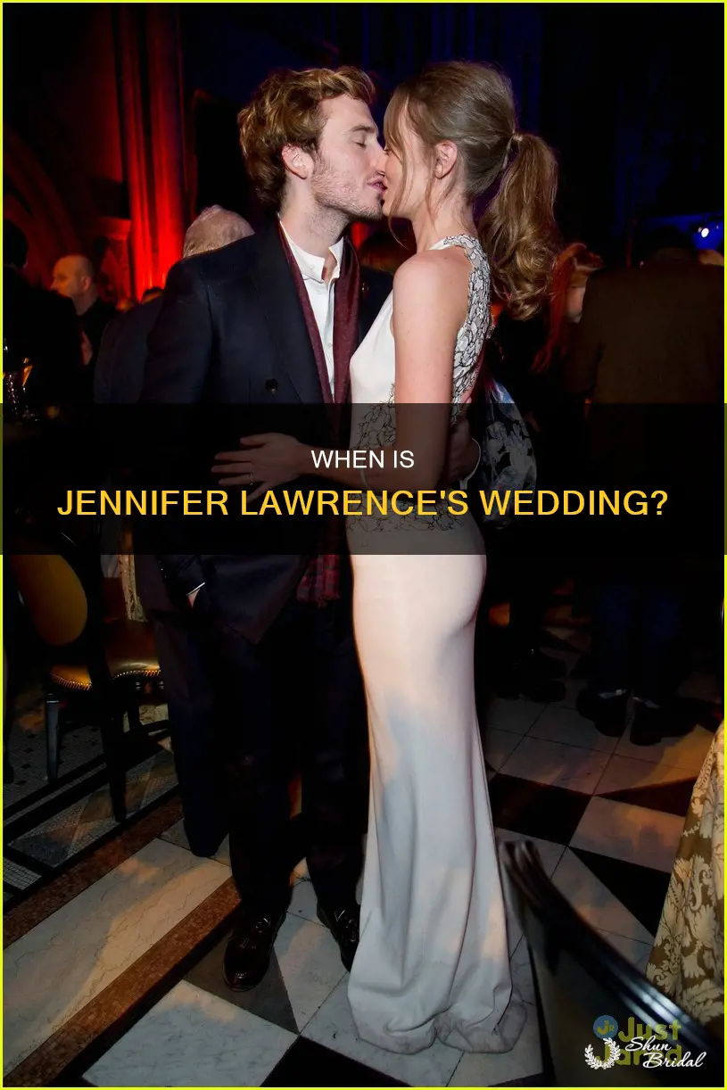 what time is jennifer lawrence wedding