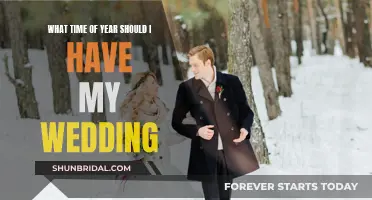 Planning a Wedding? Consider These Seasonal Factors