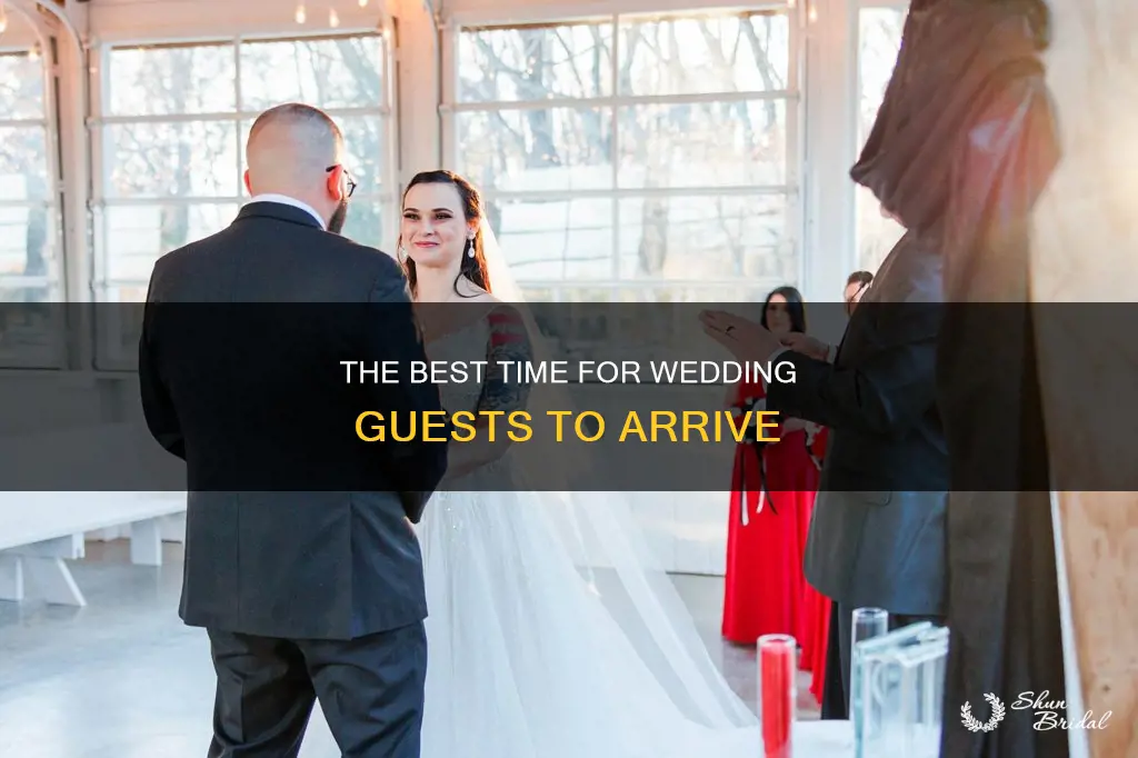 what time should you ask guests to come wedding invitation