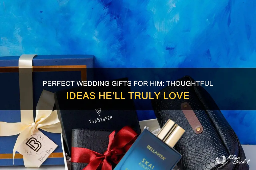 what to buy a man for a wedding gift