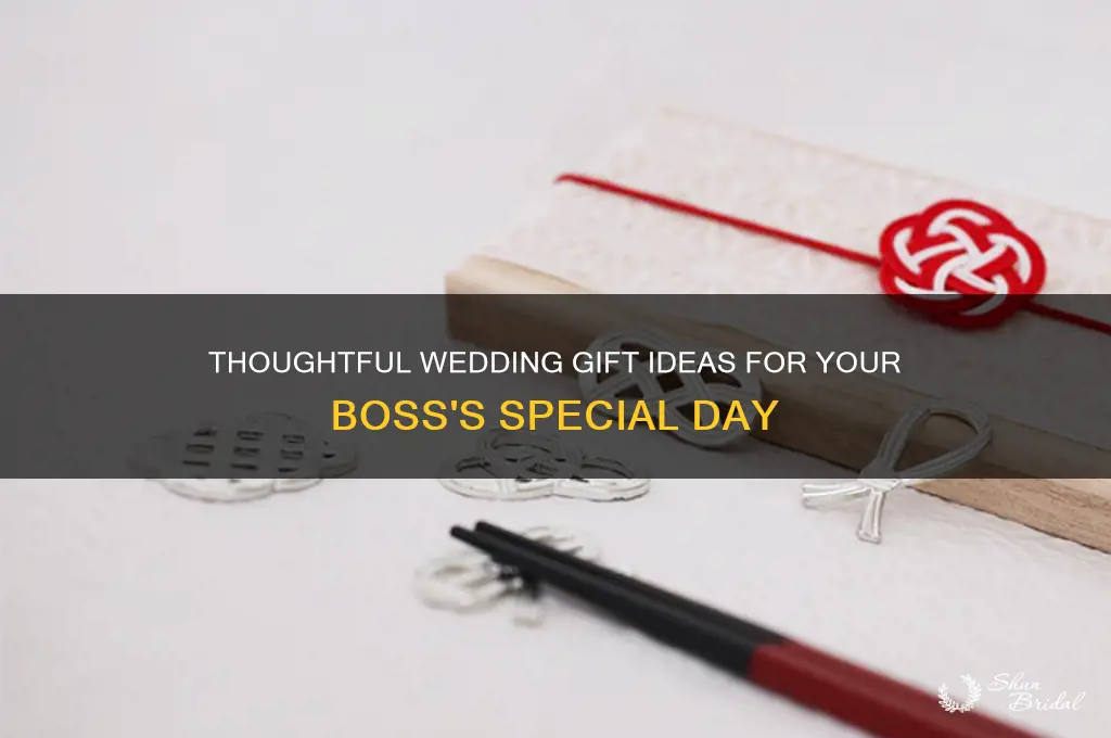 what to buy for your boss
