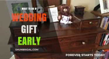Early Wedding Gift Etiquette: Graciously Handling Premature Presents with Ease