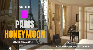 Romantic Getaway: Paris Honeymoons Unveiled: 5 Days of Love & Adventure