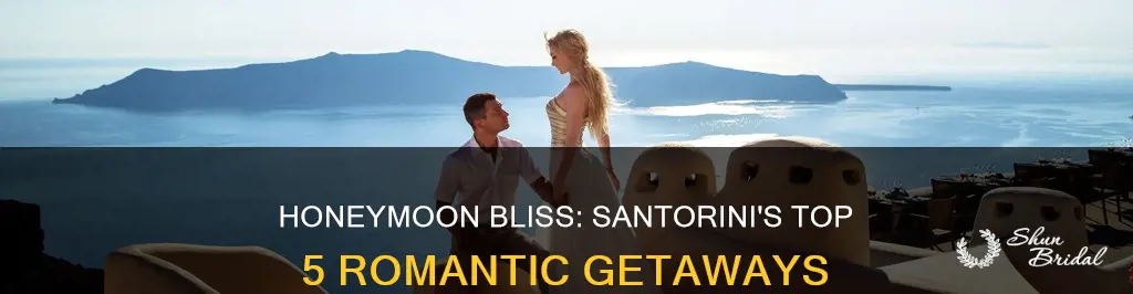 what to do in santorini on honeymoon