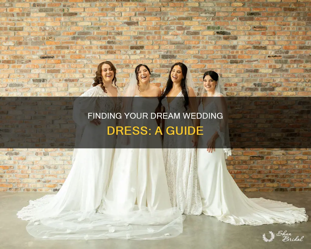 what to expect at wedding dress shopping