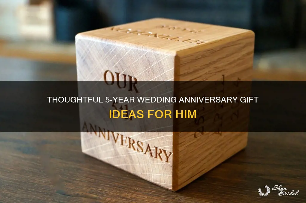 what to get a man for 5 year wedding anniversary