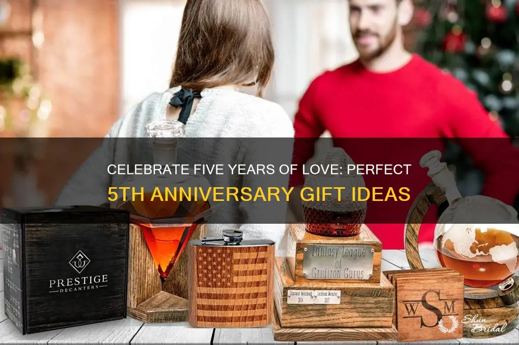 what to get for 5th wedding anniversary