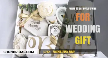 Thoughtful Wedding Gift Ideas to Spoil Your Future Wife On Your Big Day