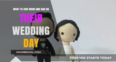 Thoughtful Wedding Gifts for Parents: Celebrating Mom and Dad's Big Day
