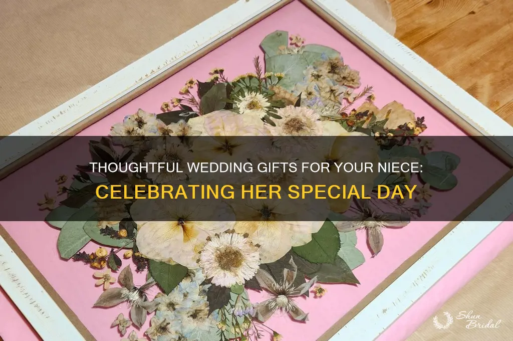 what to give your niece on her wedding day