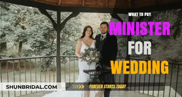 How Much to Pay a Minister for Your Wedding Ceremony
