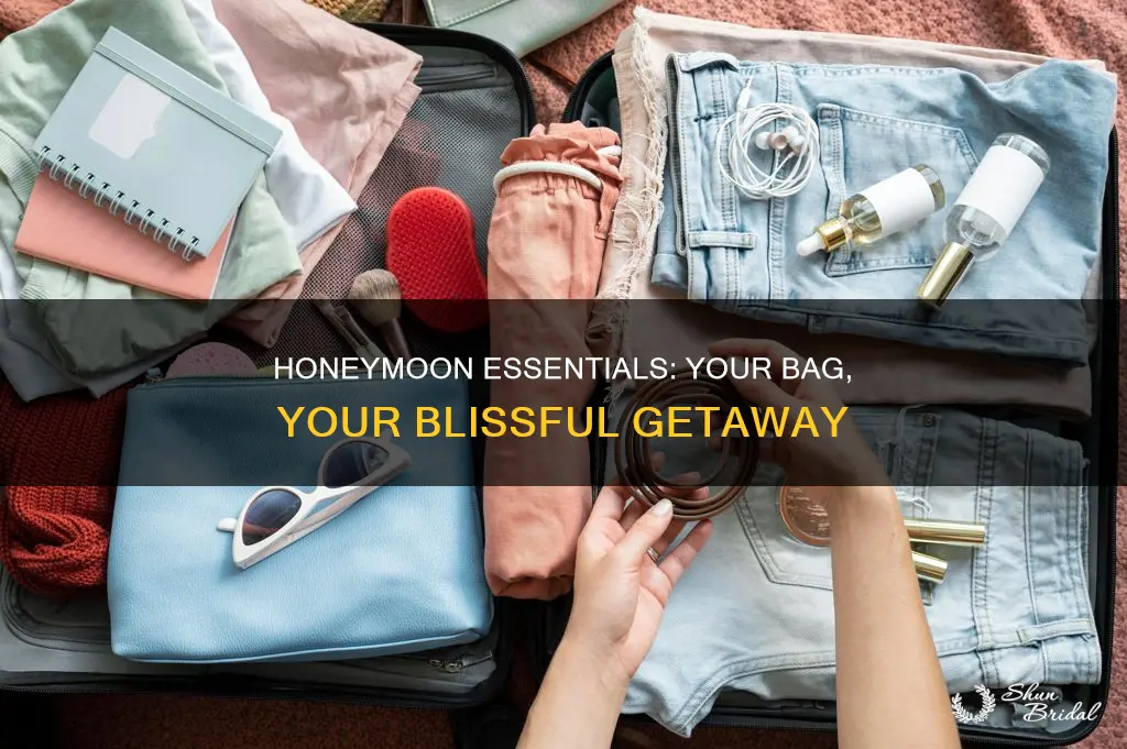 what to put in a honeymoon bag