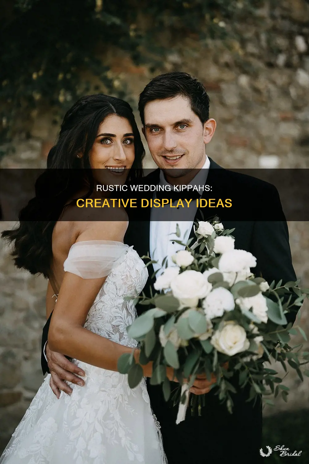 what to put kippahs in rustic wedding