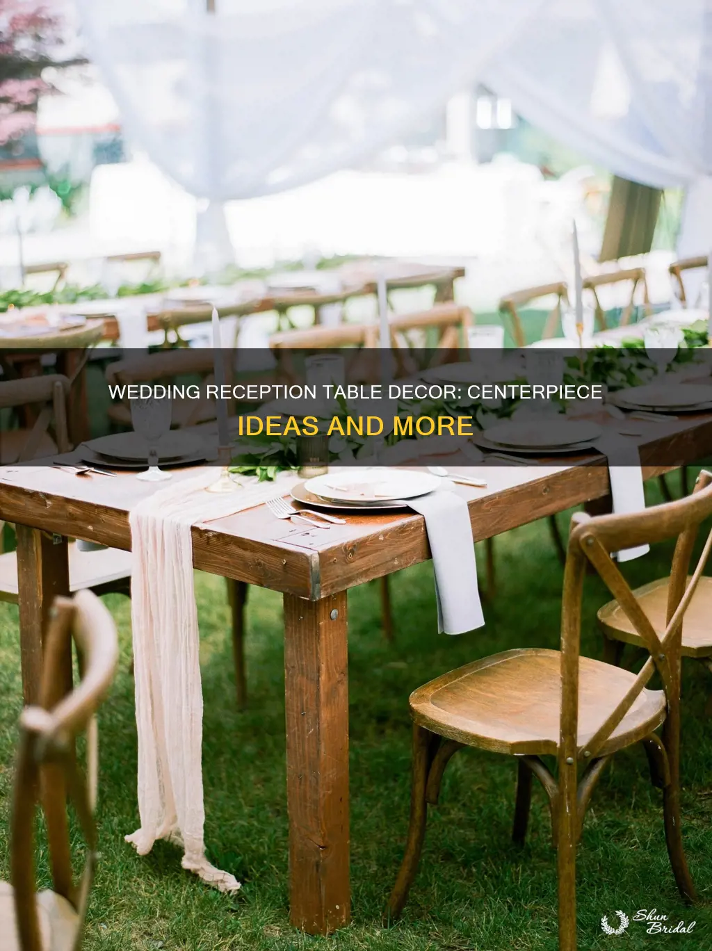 what to put on wedding reception tables