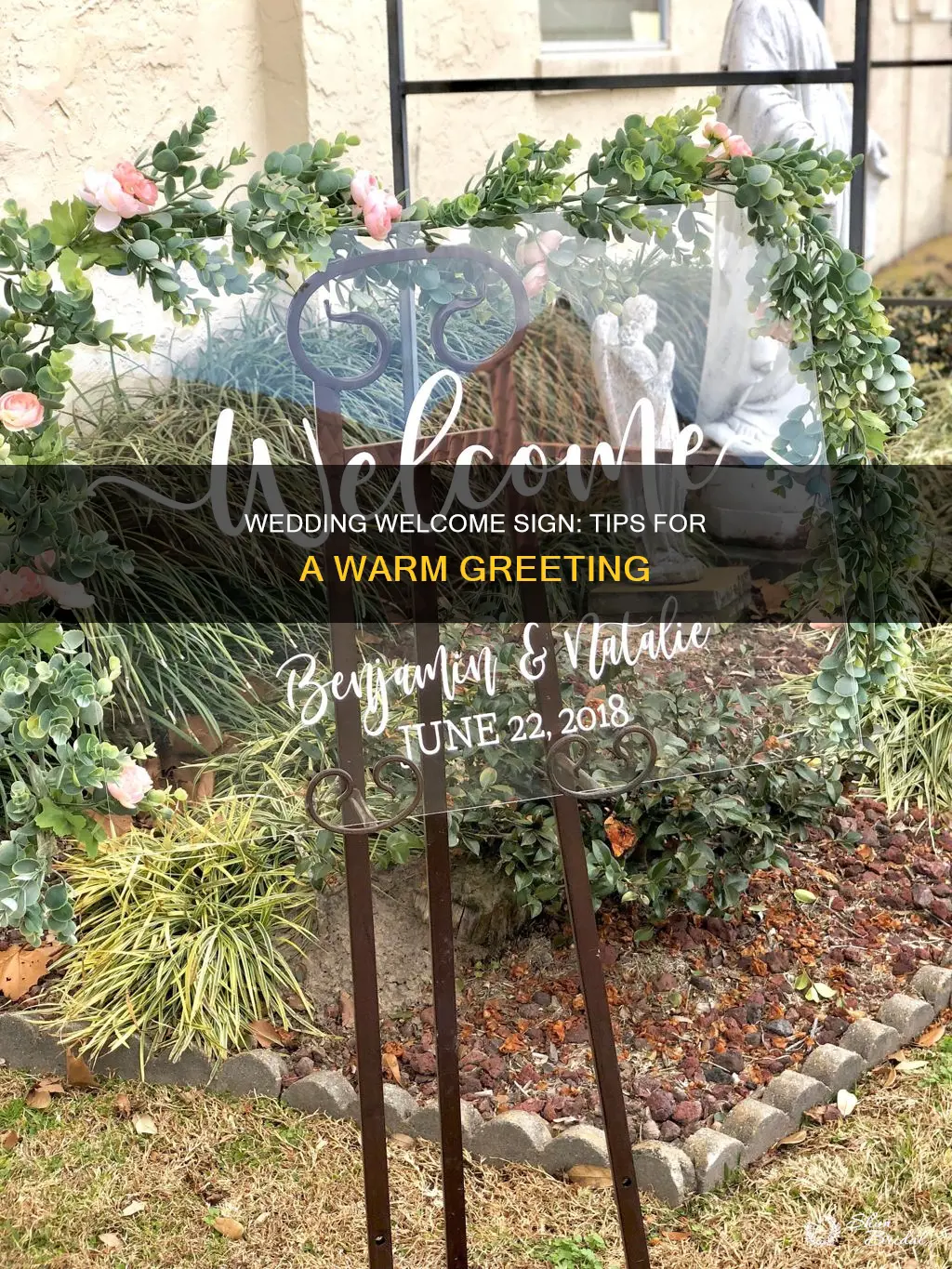 what to put on wedding welcome sign