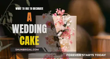 Wedding Cake Decorating Ideas: Simple to Extravagant