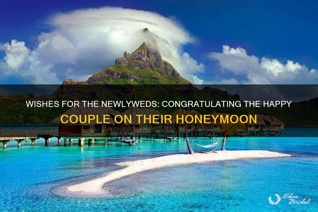 what to write in a honeymoon card