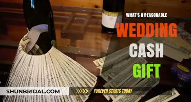 Reasonable Wedding Cash Gift: Etiquette, Budgeting, and Thoughtful Giving Tips