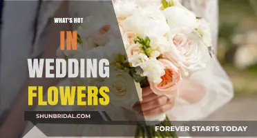 Trendy Wedding Flowers: What's Blooming Now