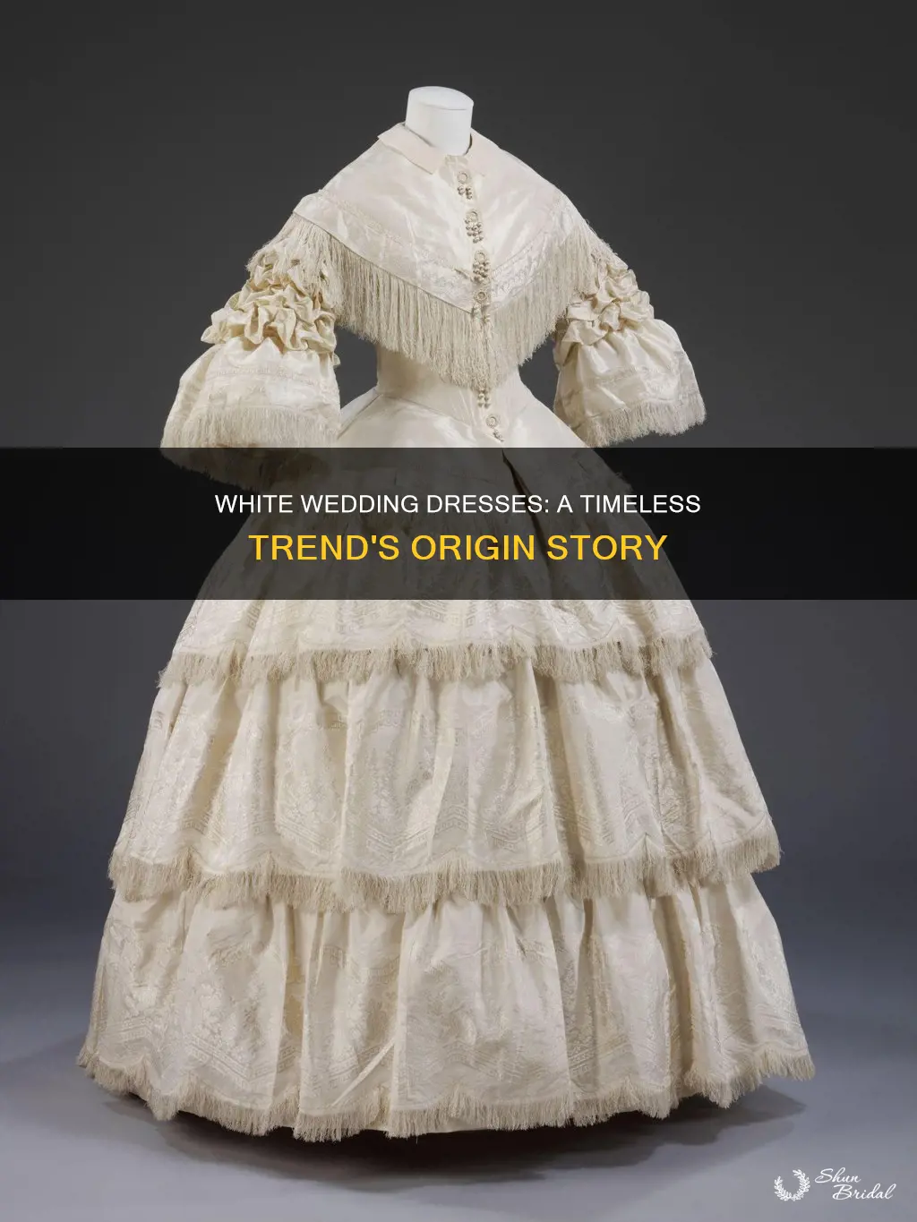 when did wedding dresses start being white
