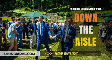 Groomsmen Aisle Walk Timing: When and How They Enter the Ceremony