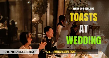 When Do Wedding Toasts Happen? A Guide to Timing Cheers