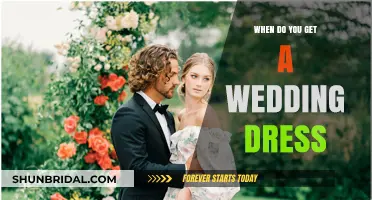 The Perfect Time to Get Your Wedding Dress
