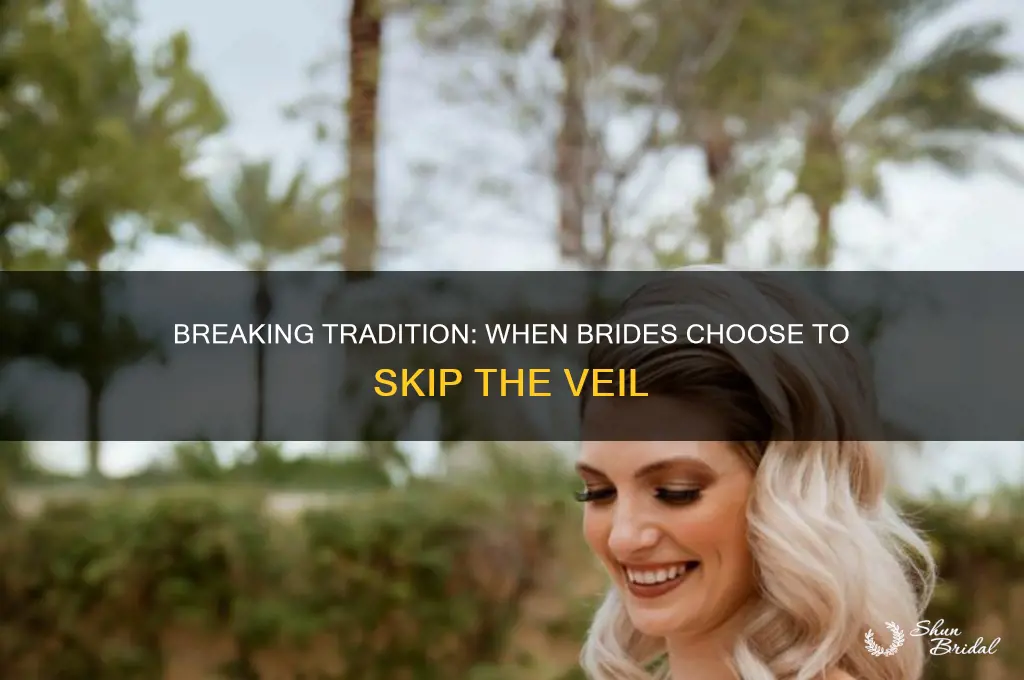 when does a bride not wear a veil