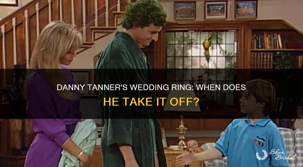 when does danny tanner take off his wedding ring