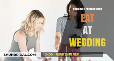 Wedding Photographers: When Do They Eat?