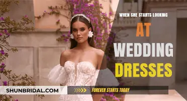 Her Dream Dress: When She Starts Wedding Dress Shopping