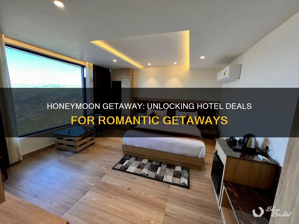 when to ask for specials at hotels for honeymooners